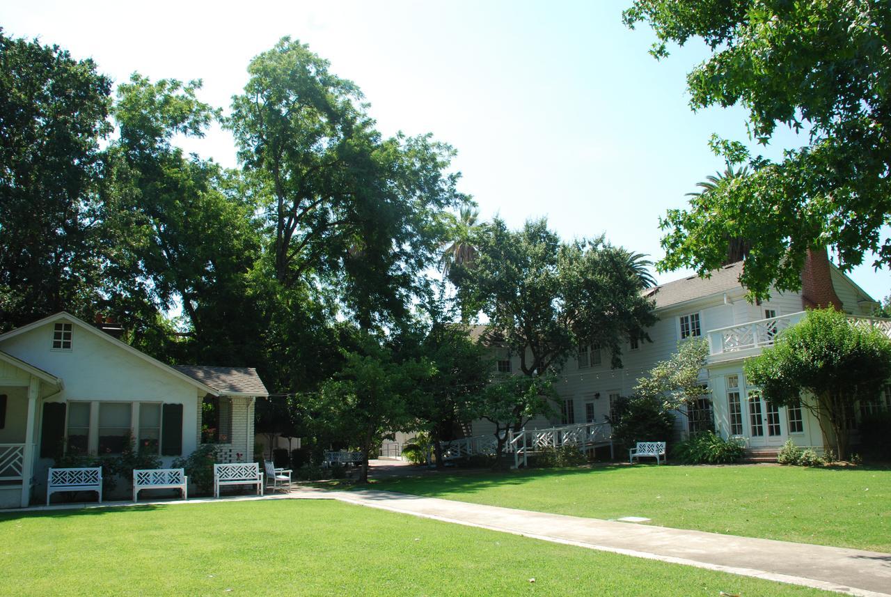 Bear Creek Inn Merced Eksteriør billede